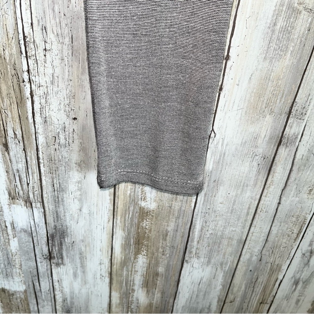 Umgee Grey Striped Leggings - Picture 3 of 4